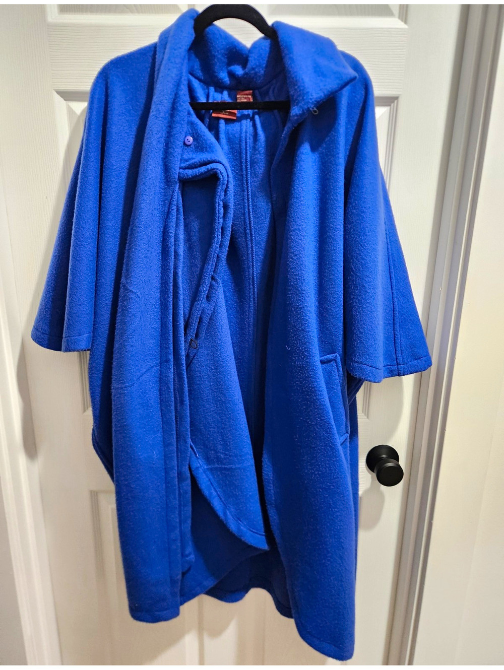 Northern Style Women's Blue Fleece Polyester Robe Collared Button Front One Size